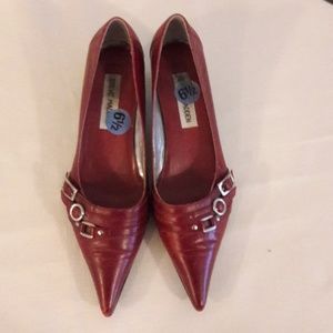 Steve Madden Red Pumps